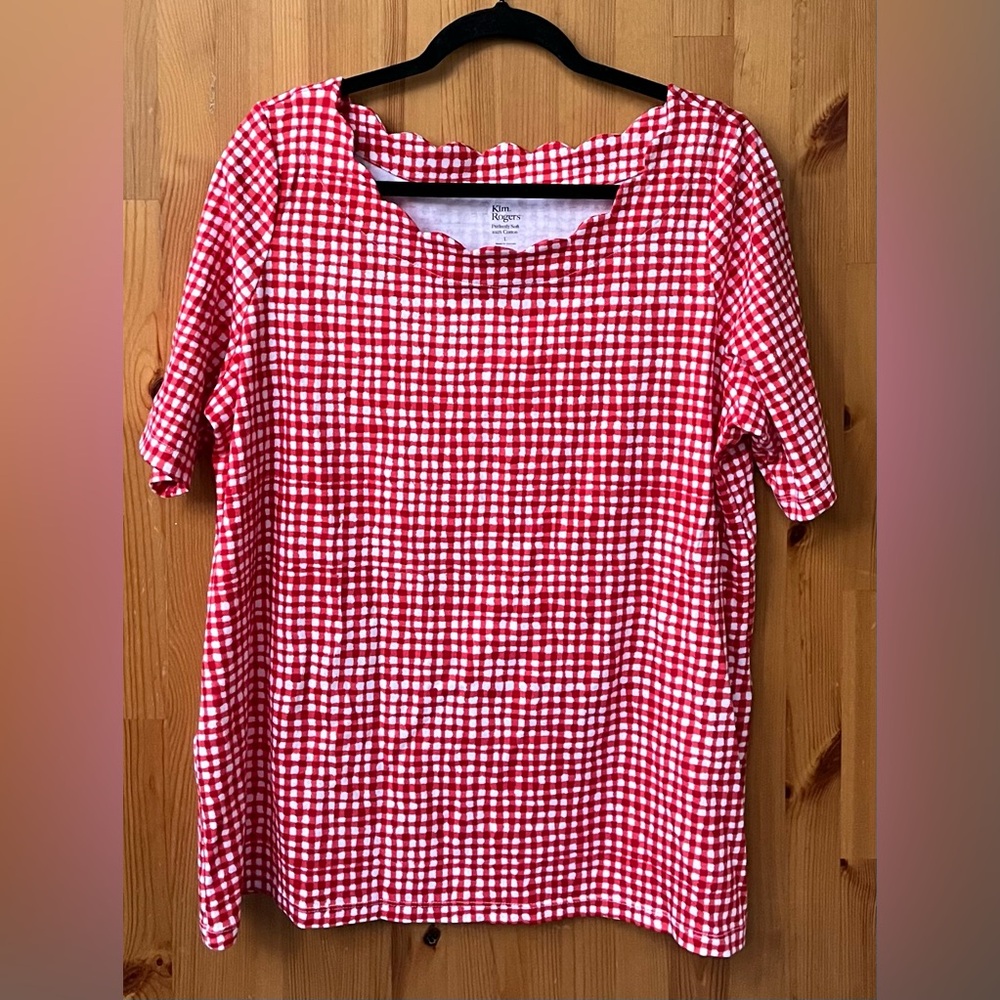 Kim Rogers Women's Red Checkered Short Sleeve Scalloped Trim T-Shirt - Size L